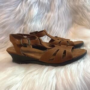 Eurostep Brown Leather Aster Low Wedge Fisherman Style Comfort Sandals Size 9